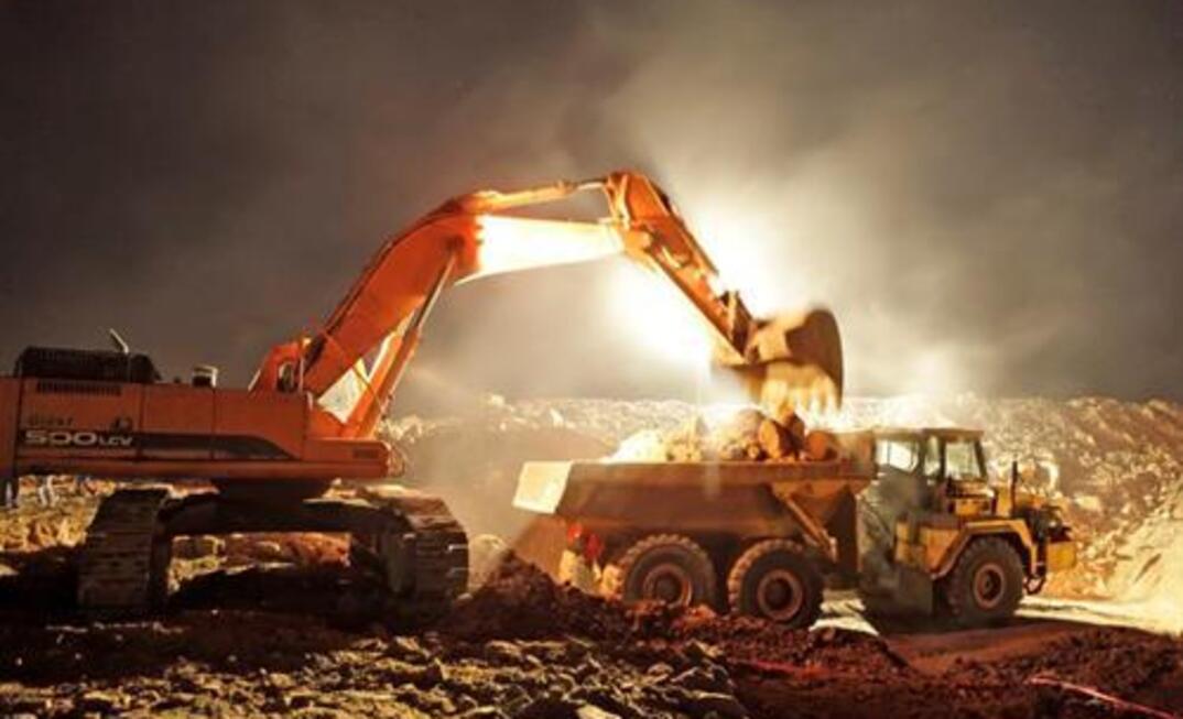 Paladin using cash pile to trim debt