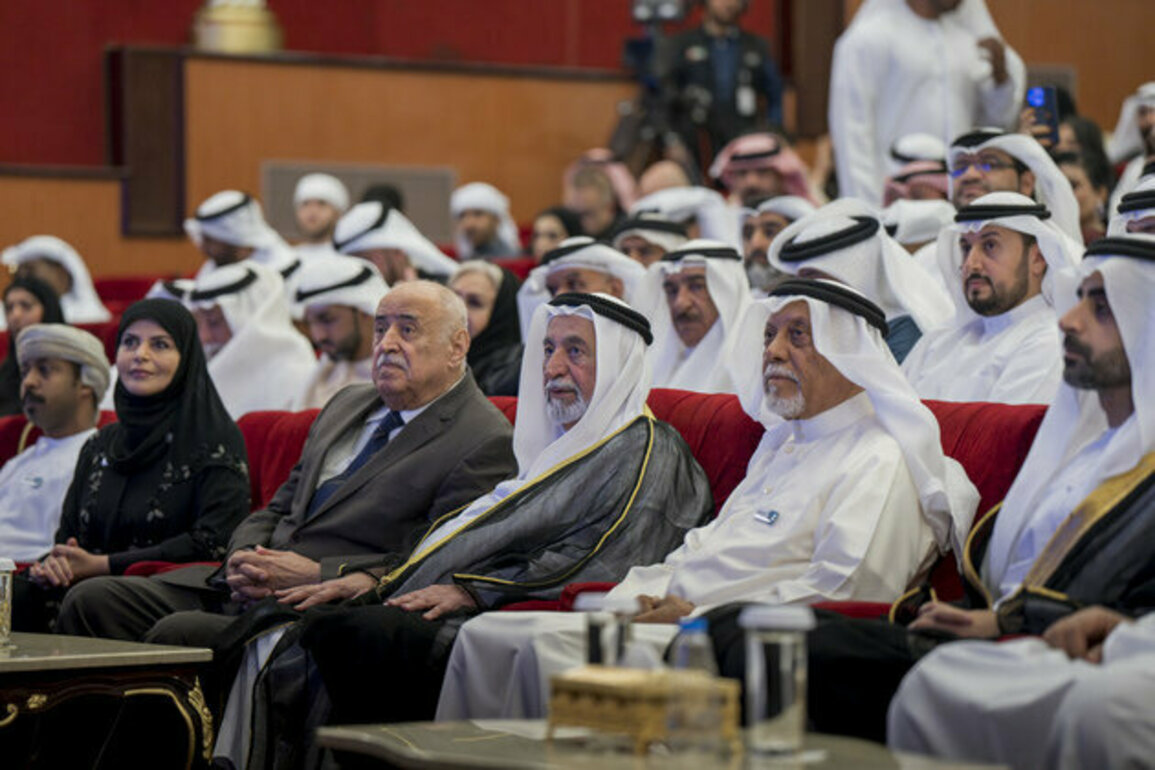 Sultan Al Qasimi attends closing of 34th Sharjah Theatre Days