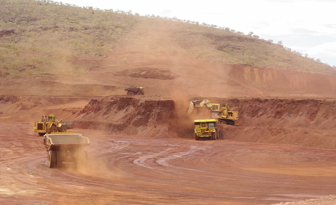 Autonomous truck crash at FMG mine