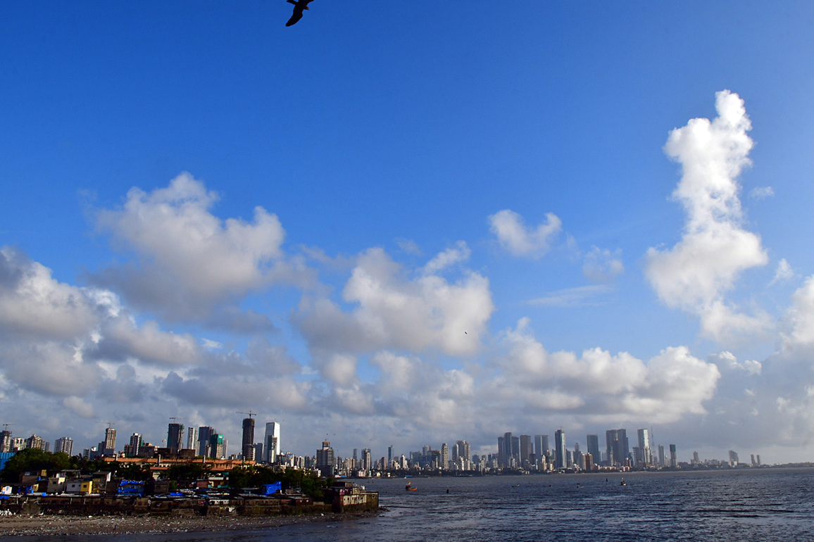 Maharashtra tops India's wealth map with 1.78 lakh millionaire households: Report