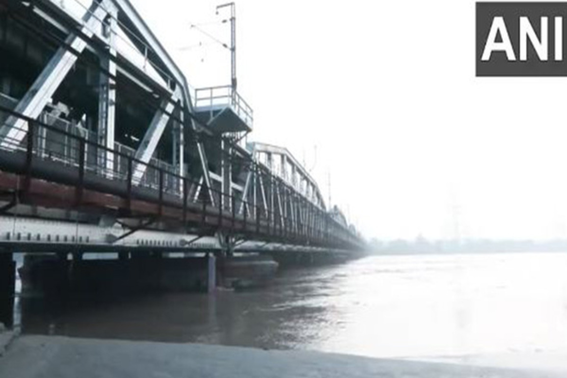 Yamuna flows below danger mark in Delhi