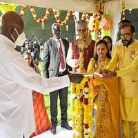 Ugandan President hosts Diwali dinner for Indian community at State House