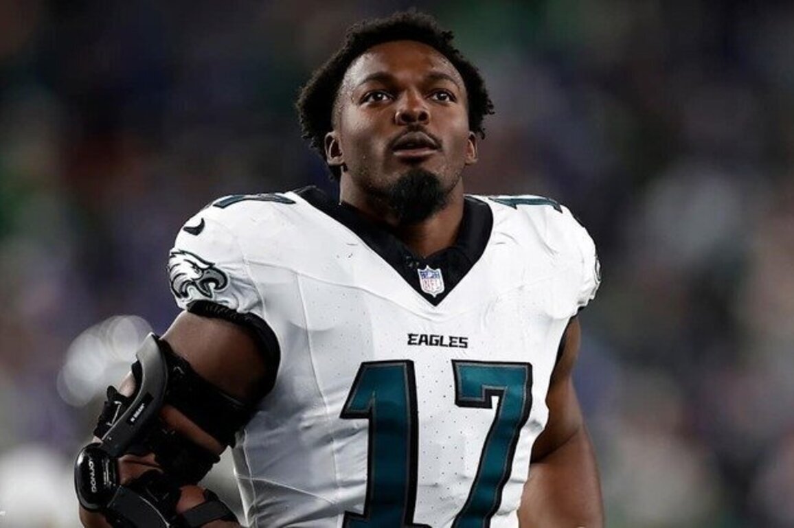Free Agent Facts: Get to know LB Nakobe Dean