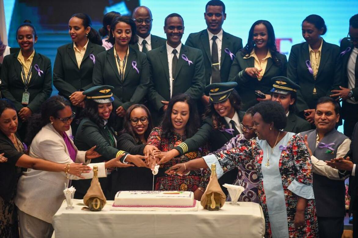 (Hello Africa) Ethiopian Airlines marks Int'l Women's Day with 6 all-women-functioned flights