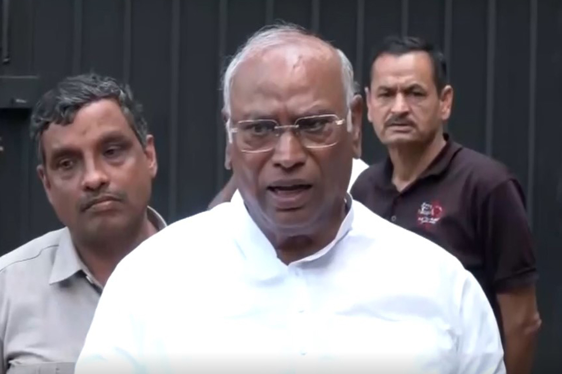 Congress chief Kharge pays tribute to 'Deenbandhu' Chaudhary Chottu Ram on his 144th birth anniversary