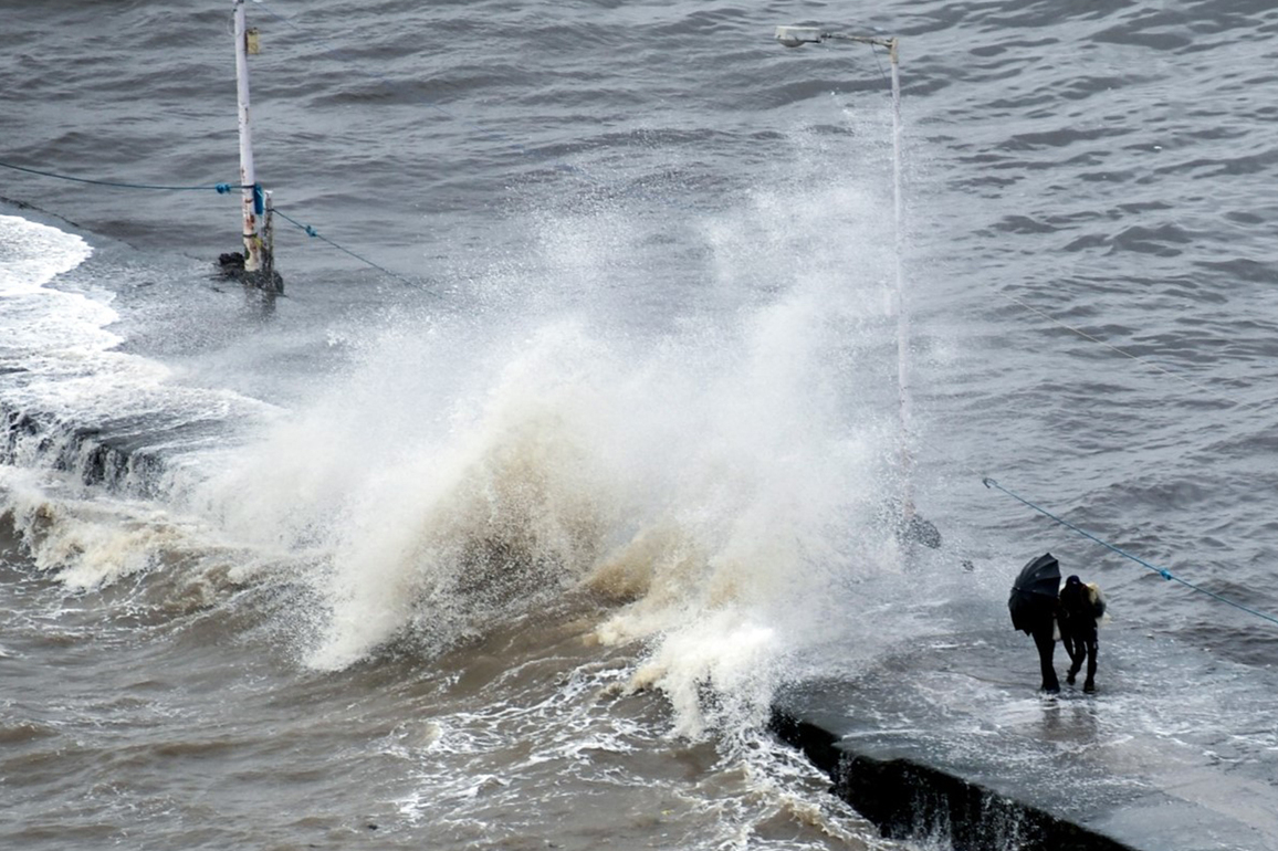 Arabian Sea depression moves west; Bay of Bengal deep depression to hit Andhra as severe cyclone by Oct 28: IMD