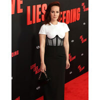 Jena Malone recalls "bad fan experience" after release of 'Stepmom'