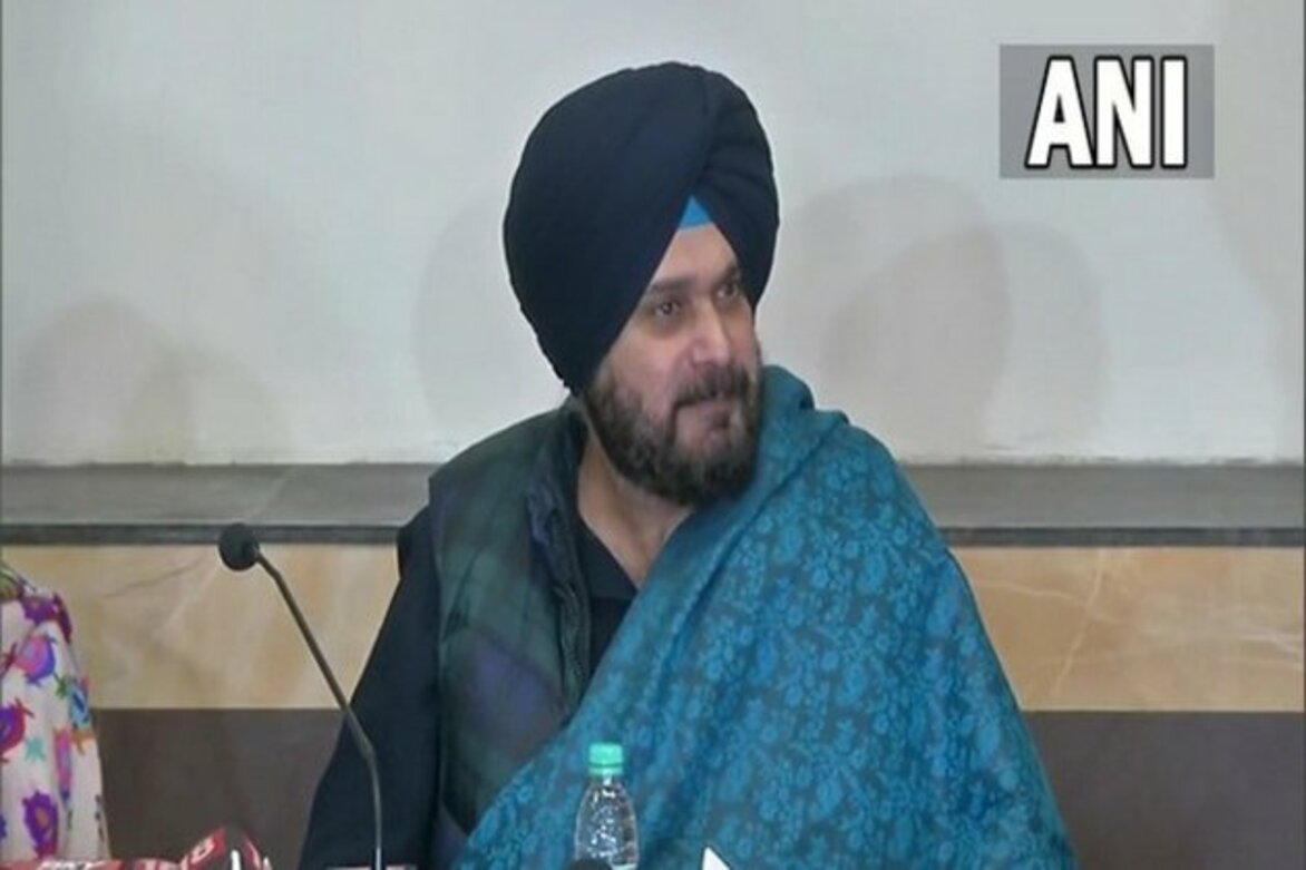 Congress leader Navjot Sidhu likely to be released from Patiala jail tomorrow