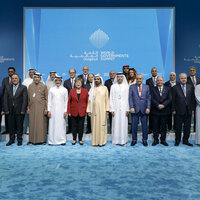 Mohammed bin Rashid meets with Arab Finance Ministers participating in 10th Arab Fiscal Forum