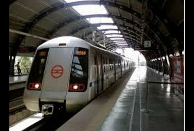 Delhi: Man jumps before metro at Uttam Nagar station, injured