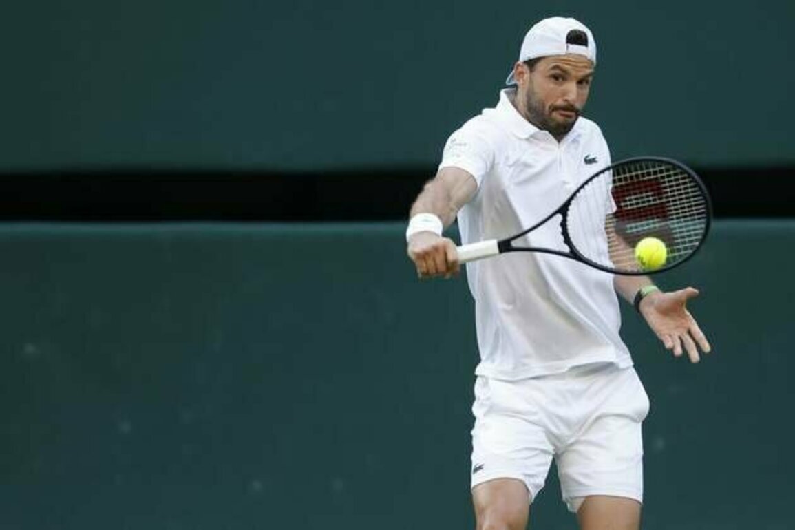 Grigor Dimitrov returns to action with first-round victory in Paris