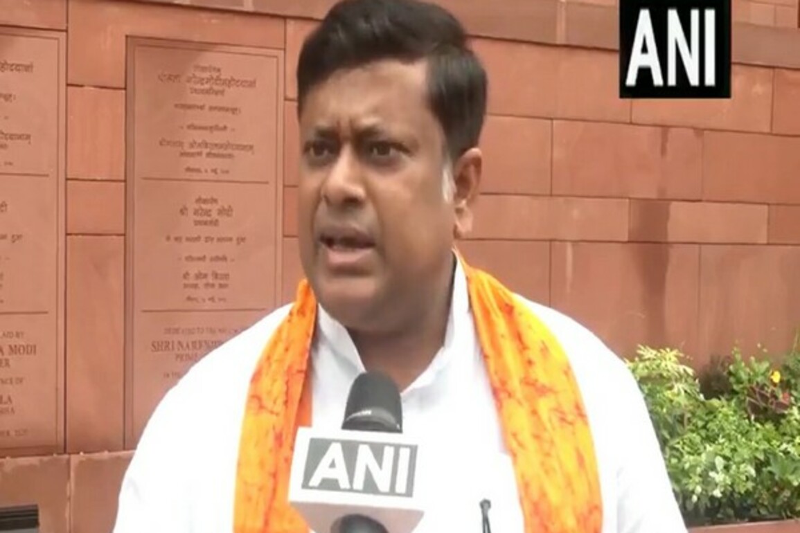 "Reforms are very necessary for democracy": Union Minister Sukanta Majumdar on SIR exercise in Bihar