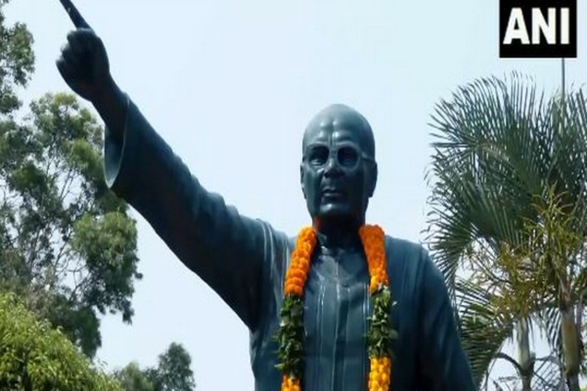 "Disrespect to Biju Patnaik in different places by the present govt": BJD slams BJP