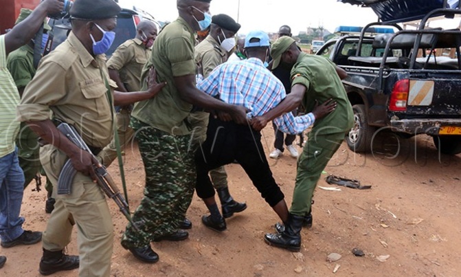 LSJC pressure group members arrested over food distribution LSJC pressure group members arrested over food distribution