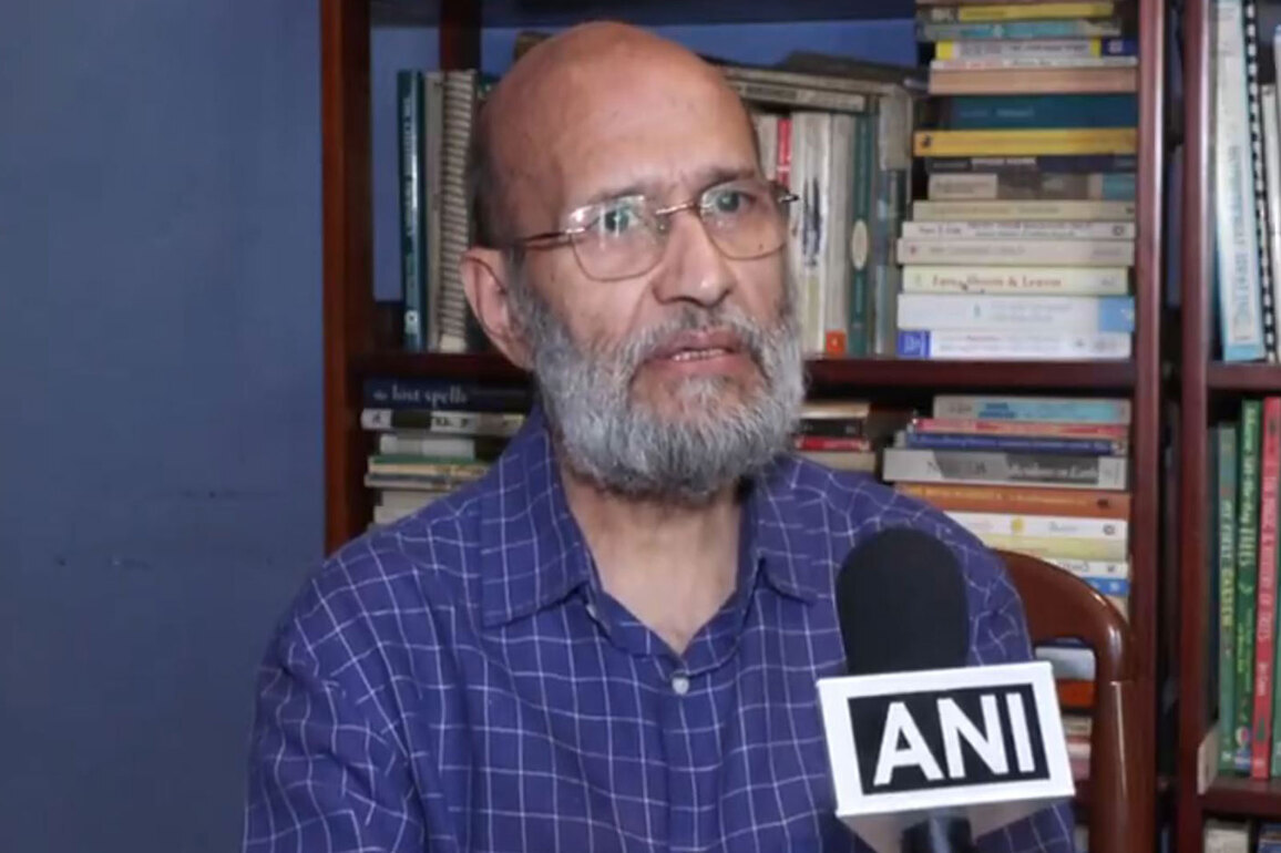Tax wealthy, not fuel and gold: Former UN Advisor, economist Santosh Mehrotra warns of Rupee slump, job losses
