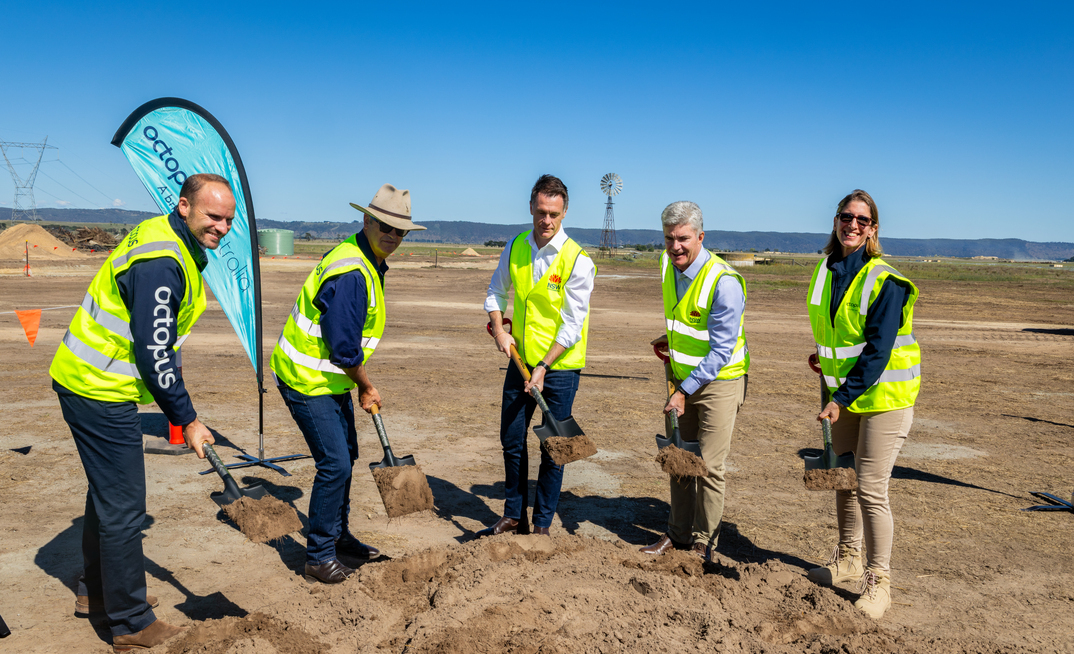 Chris Minns (centre) helping to get construction underway at Blind Creek