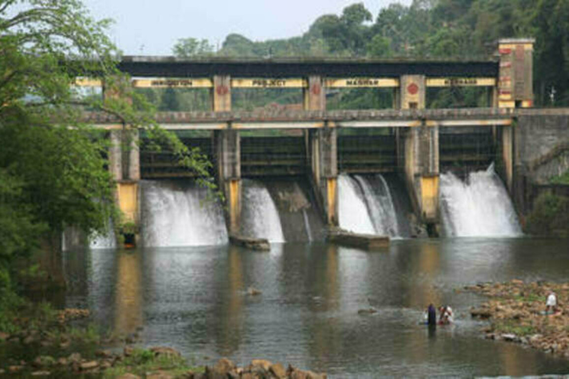 India said to have cut water flow to Pakistan - media