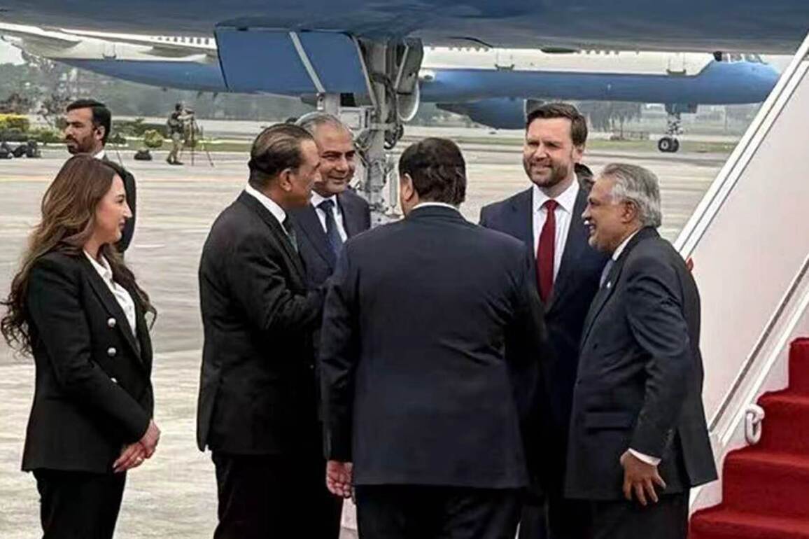 PAKISTAN-ISLAMABAD-U.S.-DELEGATES-ARRIVAL