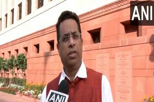 "Modi govt giving importance to all languages...": BJP MP Saumitra Khan on three language policy controversy