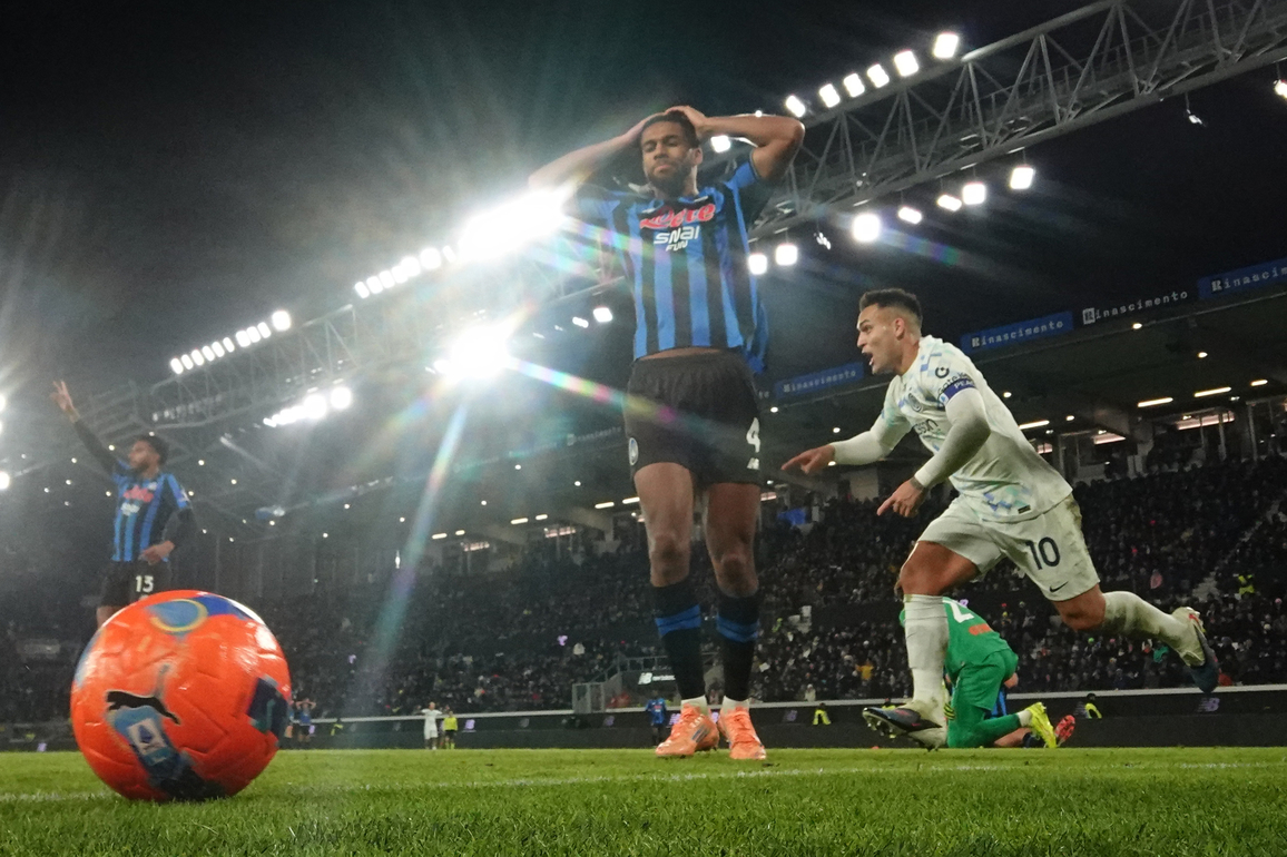 (SP)ITALY-BERGAMO-FOOTBALL-SERIE A- ATALANTA VS INTER MILAN