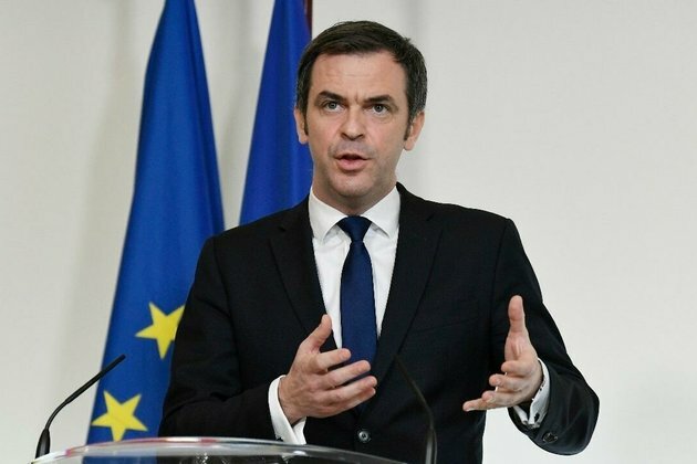 Live: France to roll out Covid-19 booster jabs for all adults