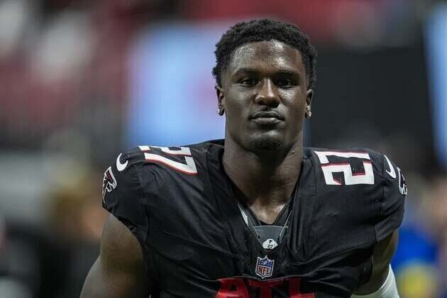Report: Falcons' James Pearce Jr. won't attend workouts after arrest