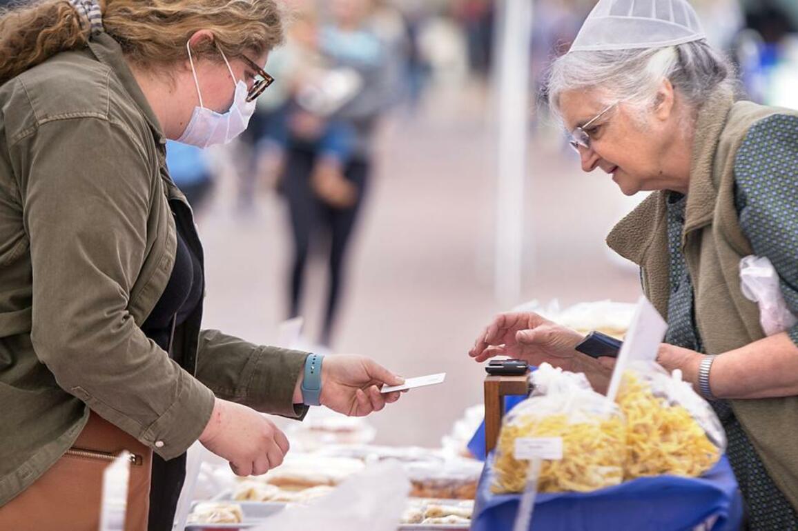 Haymarket, College View farmers markets return to Lincoln