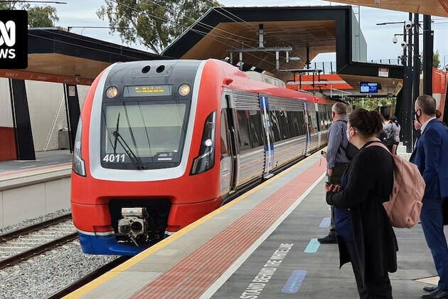 SA transport minister rules out returning two-section fare three years after election