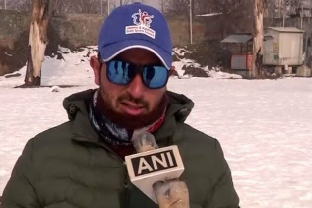 First-ever snowshoe run organised in Srinagar