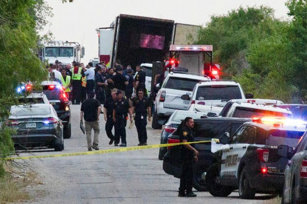 More than 40 migrants found dead inside tractor-trailor in Texas