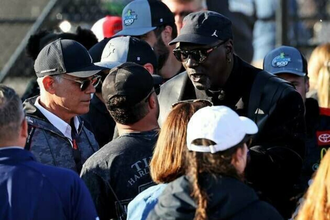 NASCAR's counterclaim vs. Front Row, 23XI dismissed