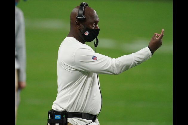 Lions officially tab ex-Chargers coach Anthony Lynn as OC