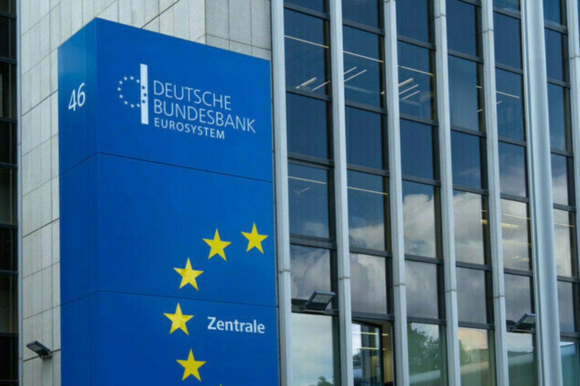 Germanys Bundesbank posts biggest loss in its history