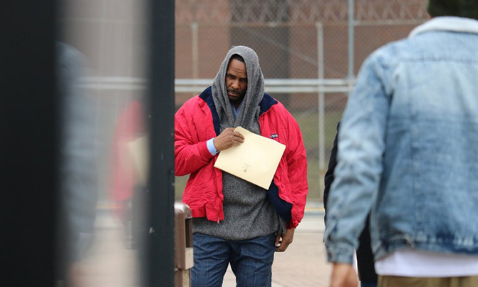 R. Kelly released from jail after paying child support R. Kelly released from jail after paying child support