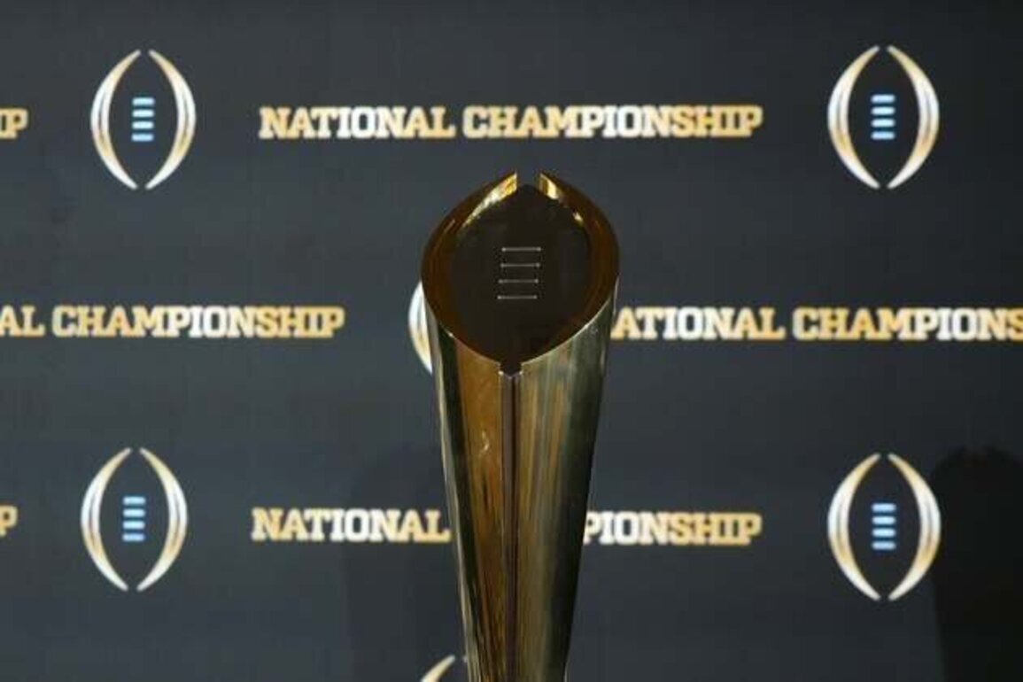 College Football Playoff to stretch from Dec. 18 to Jan. 25