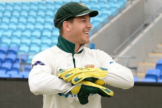 Australian cricketers reach compromise on pay row