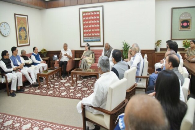 Jagdeep Dhankhar meets MPs from various parties at Parliament House