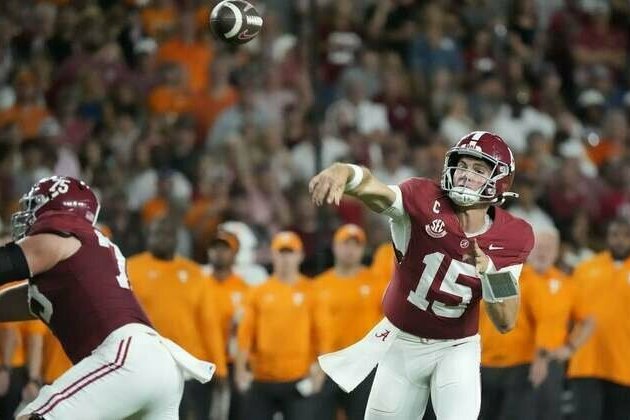 Bama's Ty Simpson leads QB trio of Heisman favorites