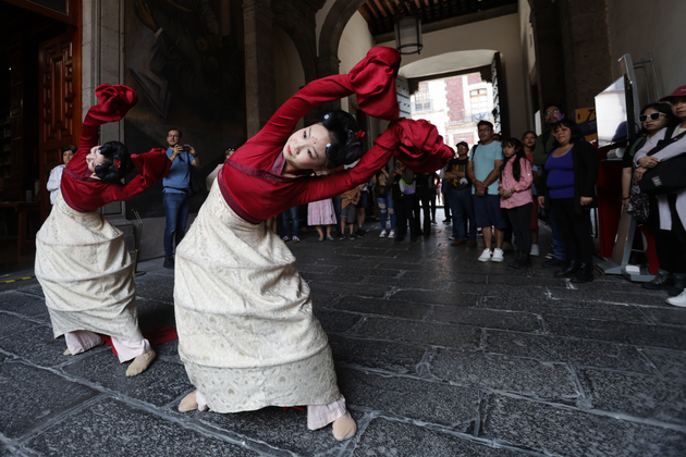 MEXICO-MEXICO CITY-CHINESE DANCE-PERFORMANCE