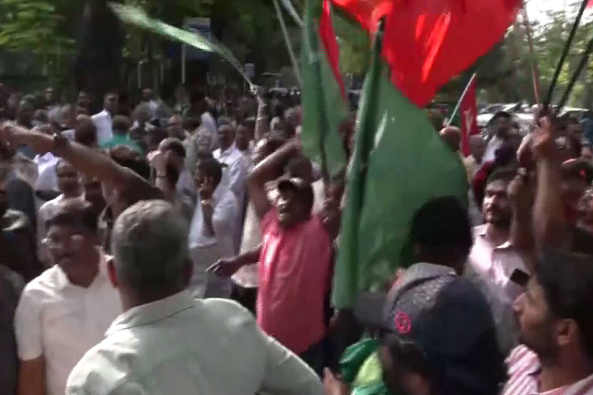 Kerala local body polls: UDF and NDA make gains