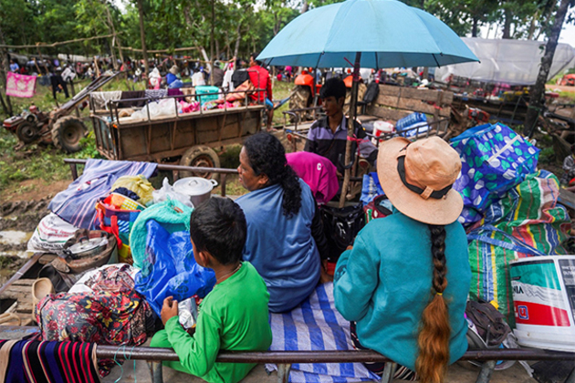 Over 1 lakh people flee their homes as Cambodia-Thailand border clash escalates