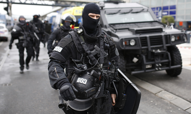 French airport attacker 'had drunk and taken drugs' French airport attacker 'had drunk and taken drugs'