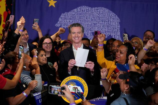 After 2 years and 20,000 jobs, Californias fast food wage hike is a failure