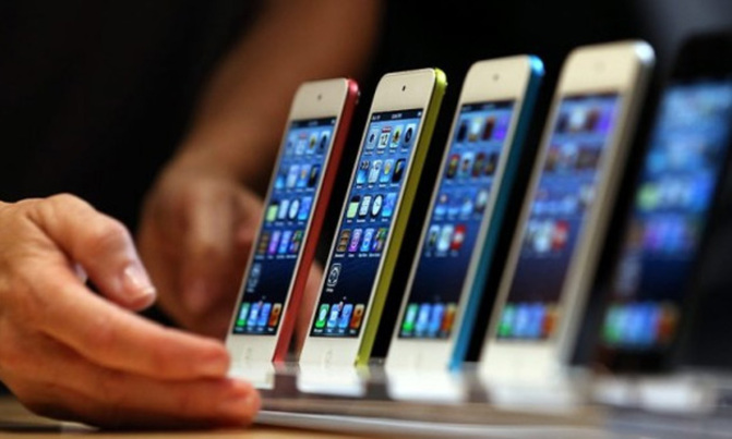Apple says one billion iPhones have been sold Apple says one billion iPhones have been sold