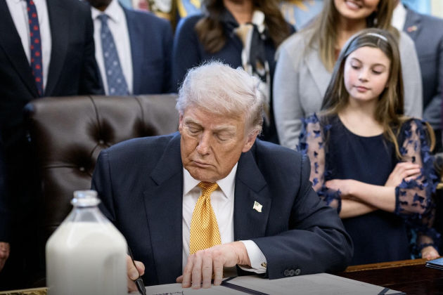 Trump signs bill to overturn Obama-era limits on higher-fat milk
