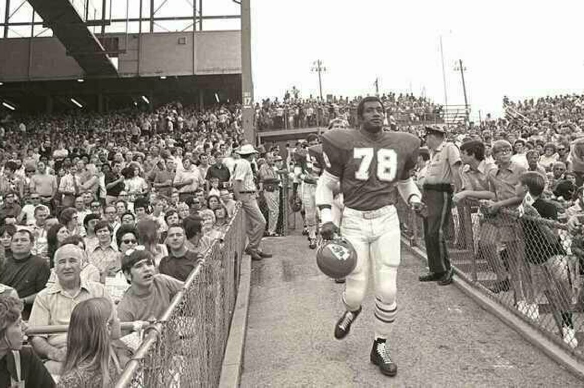 Inside the Stacks: The First Regular Season Game in KC