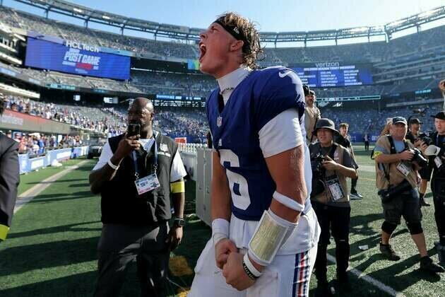 NFL roundup: Giants' Jaxson Dart wins 1st start over previously unbeaten Chargers