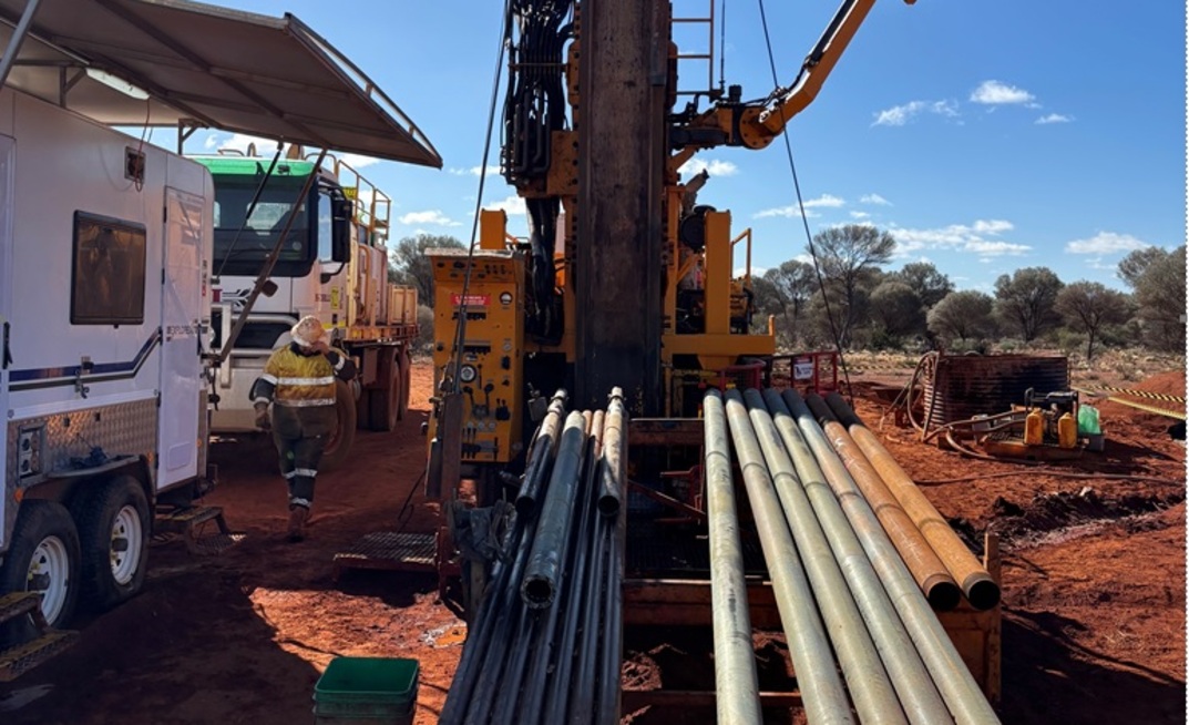 Saturn upsizes another raising