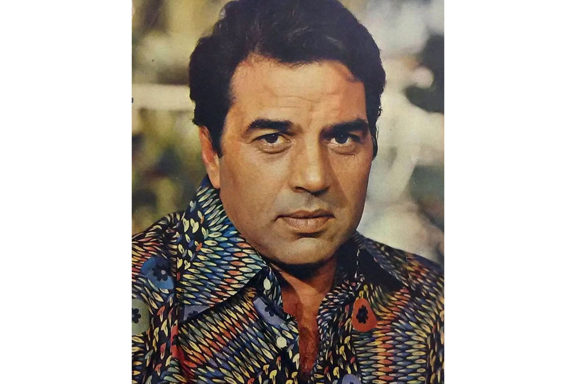 Dharmendra no more: Rajpal Yadav recalls heartfelt meeting with the actor, Annu Kapoor extends condolences