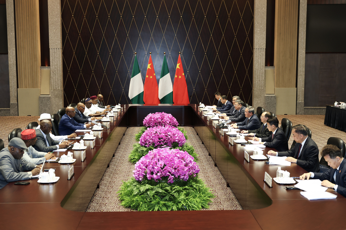 CHINA-SHANGHAI-LI QIANG-NIGERIA-SPEAKER OF THE HOUSE OF REPRESENTATIVES-MEETING (CN)